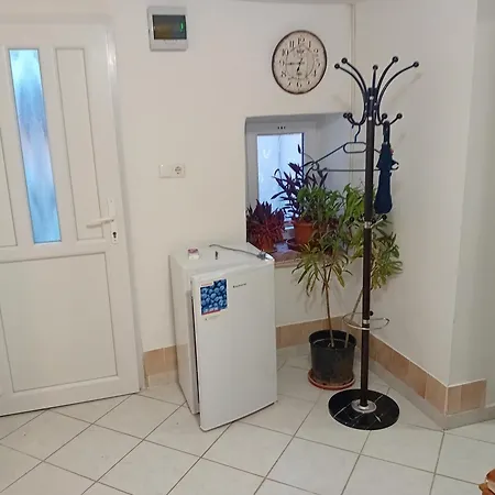 Apartment Taxis *