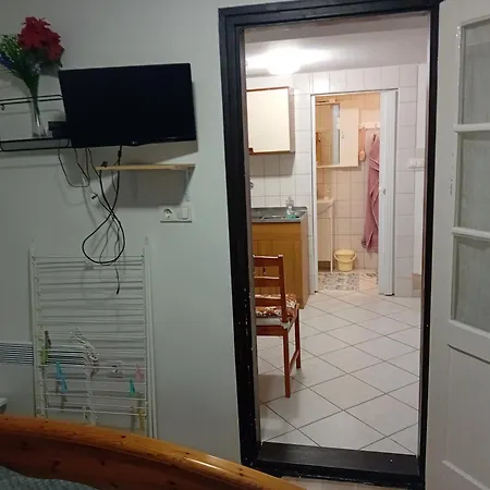 Taxis Apartment